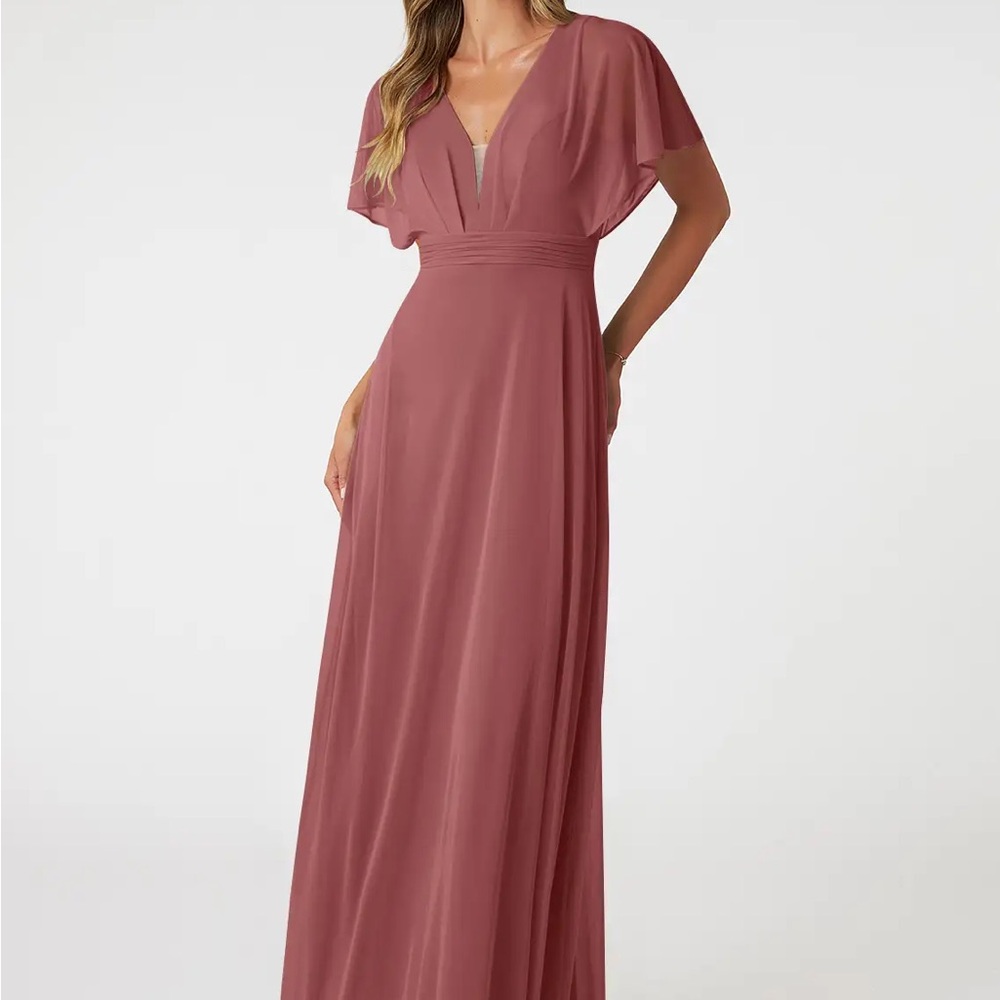 BNWT Size 24 A-Line Desert Rose Bridesmaid / Mothers Gown